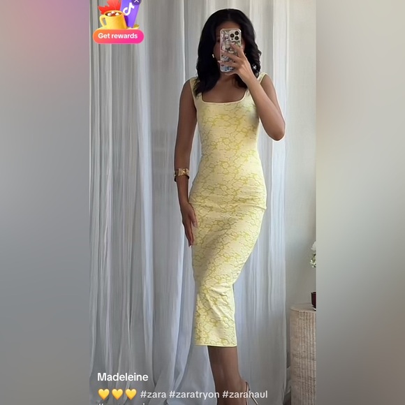 🔥🔥Zara Madeline Yellow Floral Dress - Picture 2 of 6